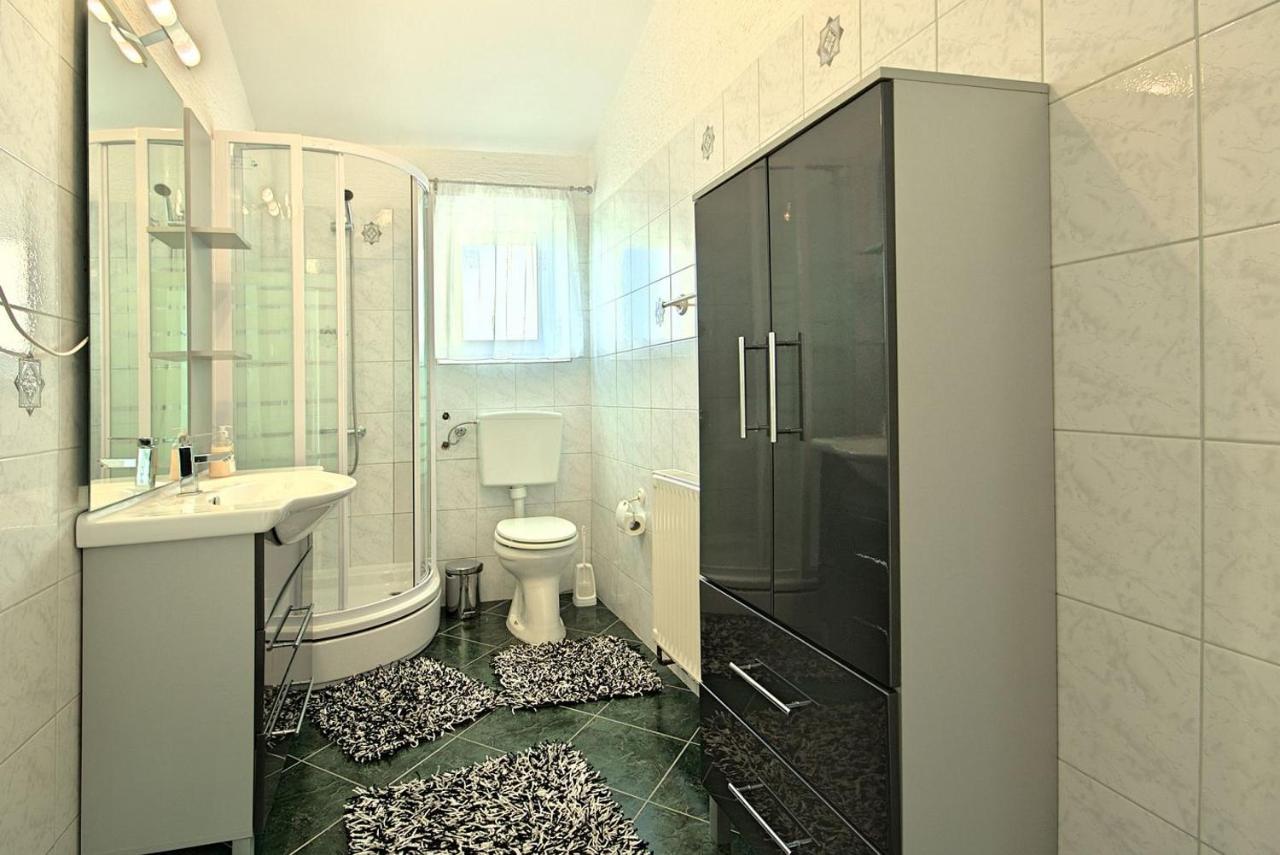 App Rosi Apartment โปเรช ภายนอก รูปภาพ
